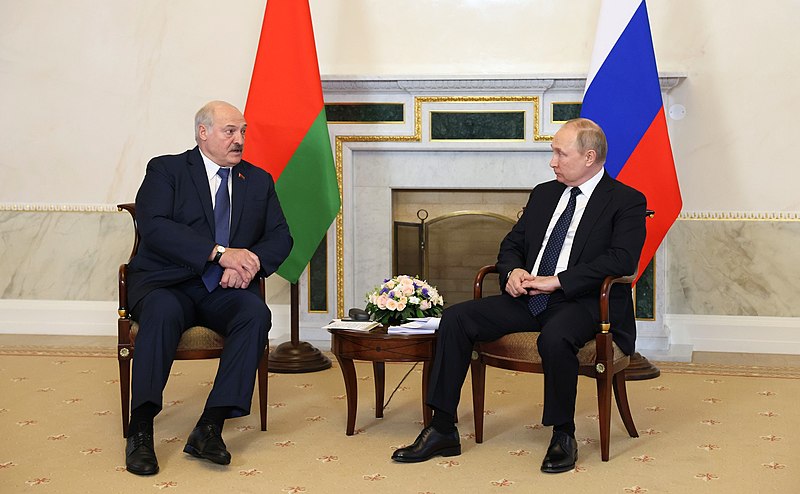 Aleksandr Lukashenko with Vladimir Putin